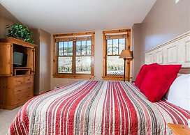 Buffalo Lodge by Summit County Mountain Retreats