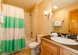 Buffalo Lodge by Summit County Mountain Retreats