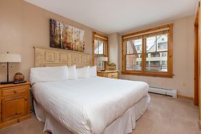 Buffalo Lodge by Summit County Mountain Retreats