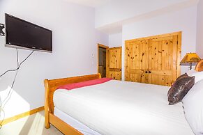 Lodgepole by Summit County Mountain Retreats