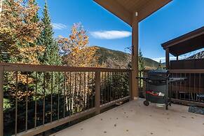 Lodgepole by Summit County Mountain Retreats