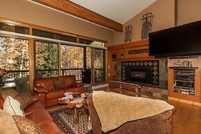 Lodgepole by Summit County Mountain Retreats