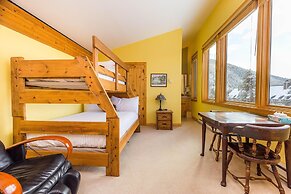 Lodgepole by Summit County Mountain Retreats