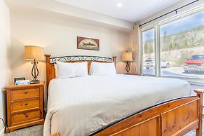 Lakeshore by Summit County Mountain Retreats