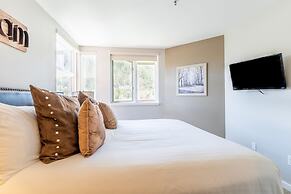 Lakeshore by Summit County Mountain Retreats