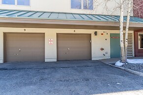 Lakeshore by Summit County Mountain Retreats