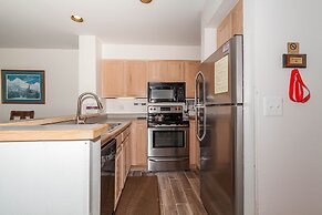 Lakeshore by Summit County Mountain Retreats