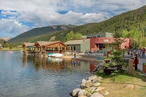 Lakeshore by Summit County Mountain Retreats
