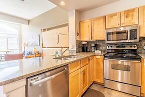 Lakeshore by Summit County Mountain Retreats