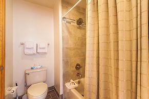 Lakeshore by Summit County Mountain Retreats