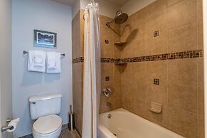 Lakeshore by Summit County Mountain Retreats