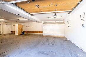 Lakeshore by Summit County Mountain Retreats