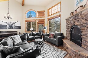 Rasor Court #20 by Summit County Mountain Retreats