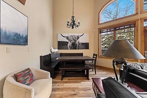 Rasor Court #20 by Summit County Mountain Retreats