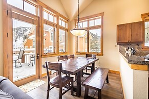 Settler's Creek by Summit County Mountain Retreats