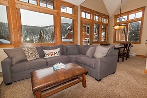 Settler's Creek by Summit County Mountain Retreats