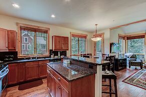 Settler's Creek by Summit County Mountain Retreats