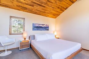 Hawn Drive by Summit County Mountain Retreats