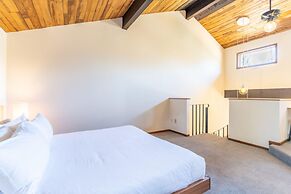 Hawn Drive by Summit County Mountain Retreats