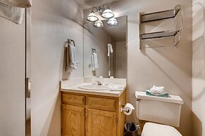 Hawn Drive by Summit County Mountain Retreats