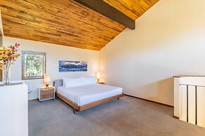 Hawn Drive by Summit County Mountain Retreats