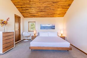 Hawn Drive by Summit County Mountain Retreats