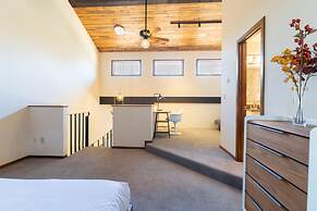 Hawn Drive by Summit County Mountain Retreats