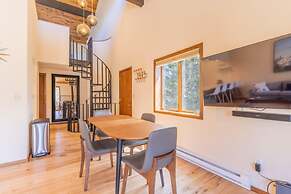 Hawn Drive by Summit County Mountain Retreats