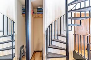 Hawn Drive by Summit County Mountain Retreats