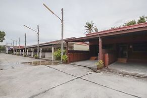 OYO 75331 Hareeya Hotel