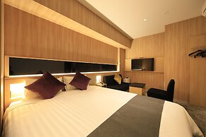 Quintessa Hotel Fukuoka Tenjin Comic & Books