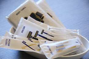 Quintessa Hotel Fukuoka Tenjin Comic & Books