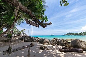 Villa Baan Hen 5 Bedroom Kata Beach