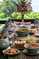 Villa Baan Hen 5 Bedroom Kata Beach