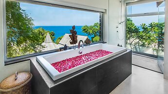 Laemsingh Villa 3a 4 Bedroom in Surin