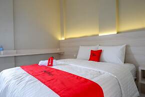 RedDoorz Syariah near PRPP Semarang