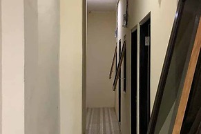 RedDoorz @ Kampkey Tanah Hitam