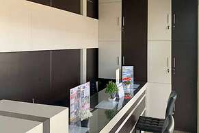 RedDoorz @ Kampkey Tanah Hitam