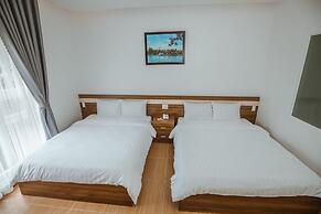 RedDoorz Premium Anh Duc Da Lat Hotel