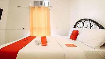 RedDoorz Plus @ Jardin Suites Guadalupe Nuevo