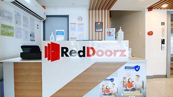 RedDoorz Plus @ Jardin Suites Guadalupe Nuevo