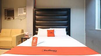 RedDoorz @ P Florentino Street Sampaloc Manila