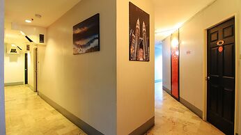 RedDoorz @ P Florentino Street Sampaloc Manila