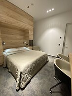 Sleep Lounge Terminal D - Hostel