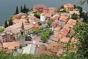 Bellano Perla Apt. 7