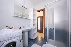 Fontana Del Lago Apt. 1