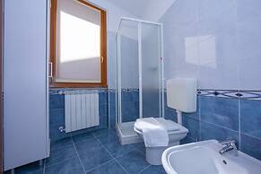 Fontana Del Lago Apt. 4