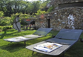 La Perla Di Sonenga - Giardino