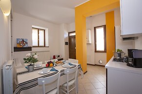 Fontana Del Lago Apt. 7