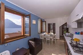 Fontana Del Lago Apt. 8